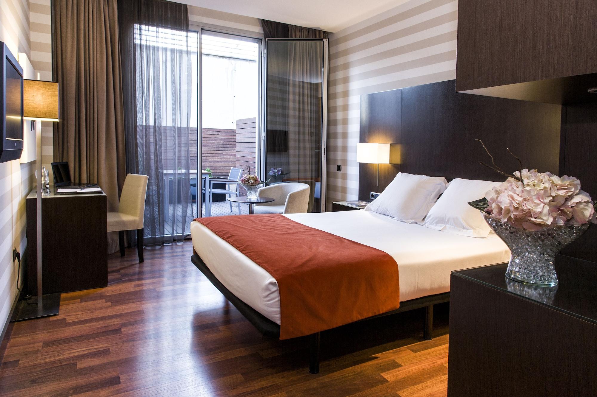 Hotel Zenit Pamplona Cordovilla Exterior photo