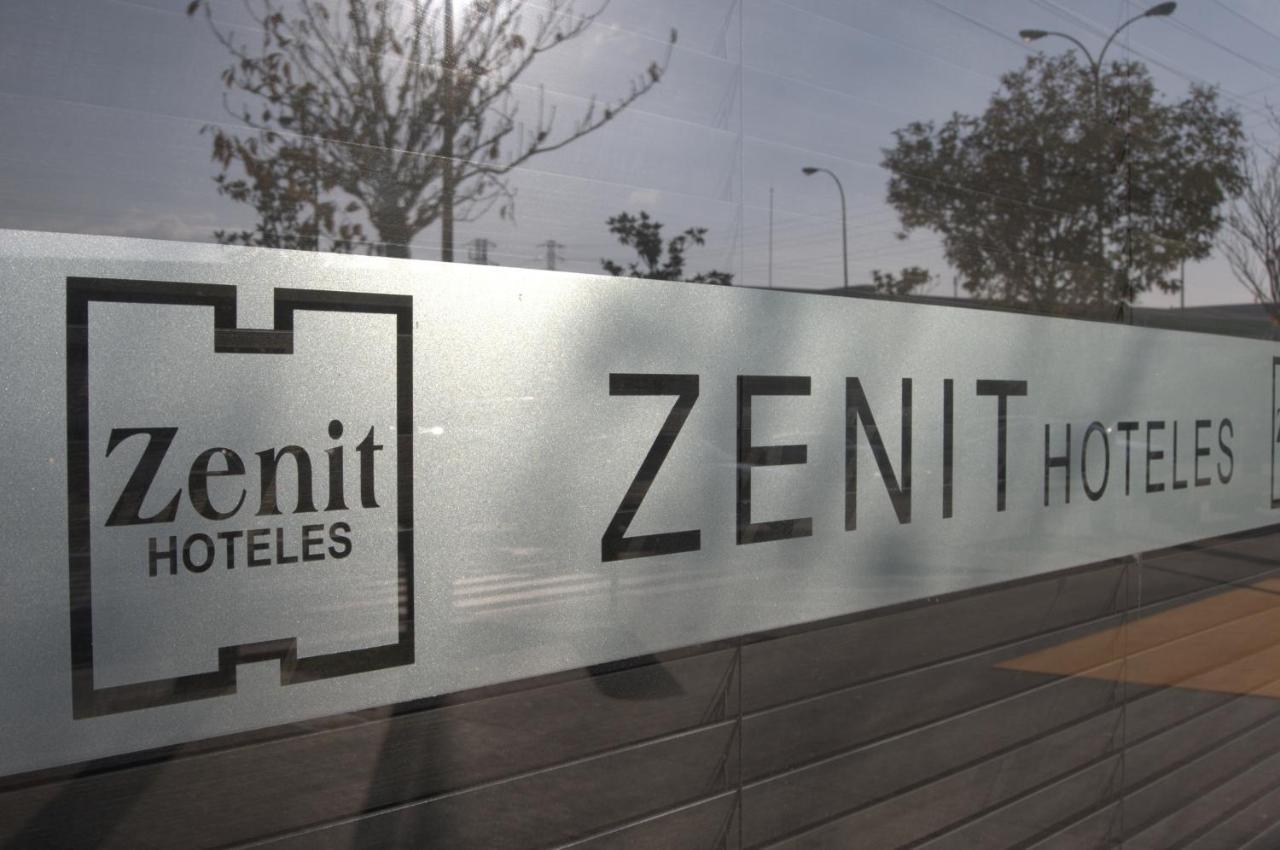 Hotel Zenit Pamplona Cordovilla Exterior photo
