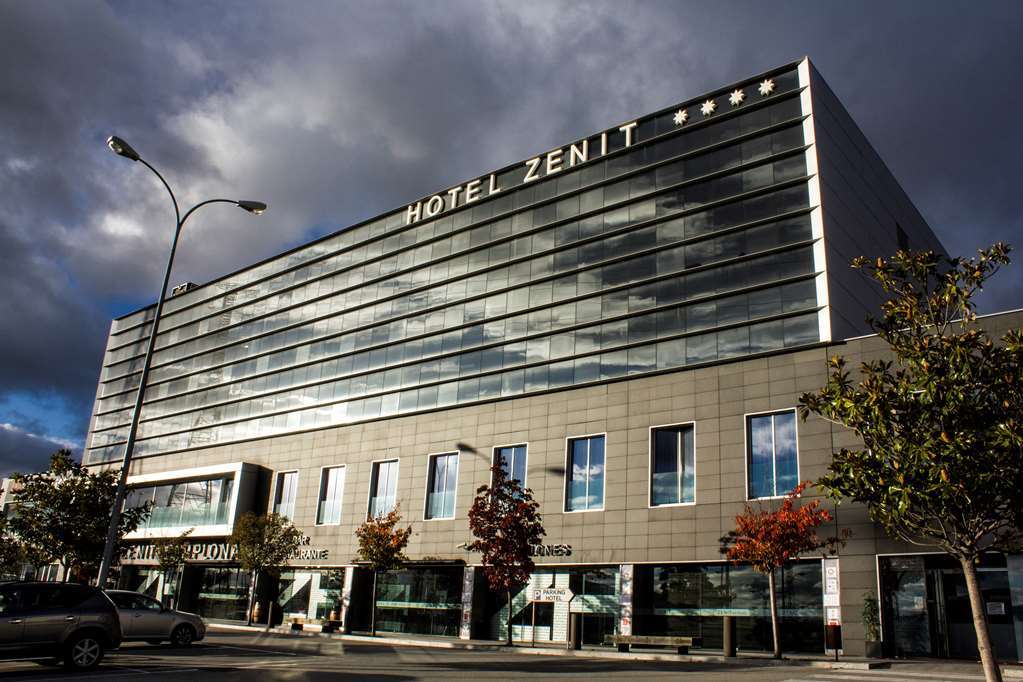 Hotel Zenit Pamplona Cordovilla Exterior photo