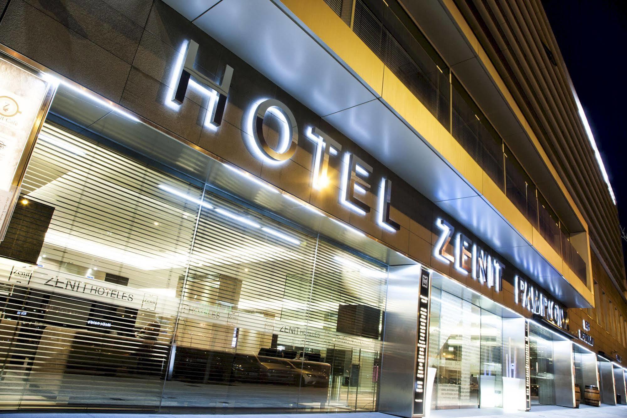 Hotel Zenit Pamplona Cordovilla Exterior photo